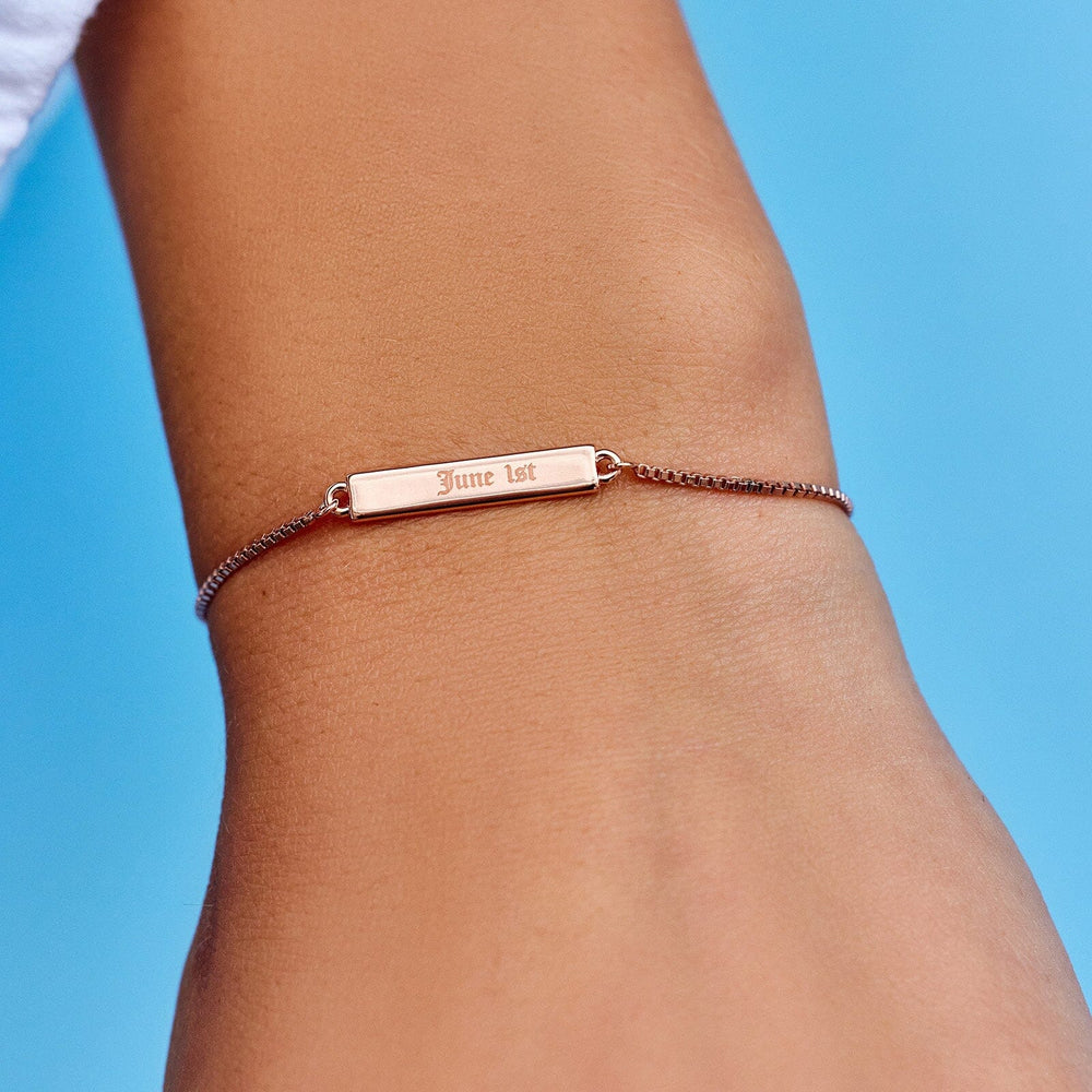 Engravable Double-Sided Bar Bracelet 16