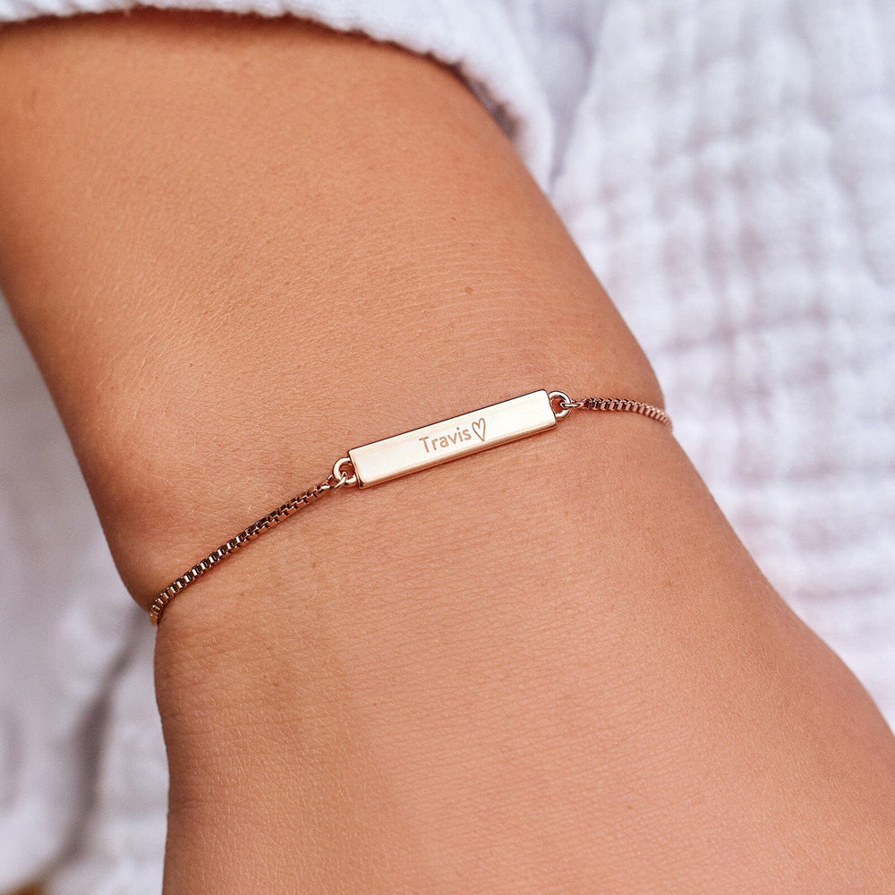 Engravable Double-Sided Bar Bracelet 17