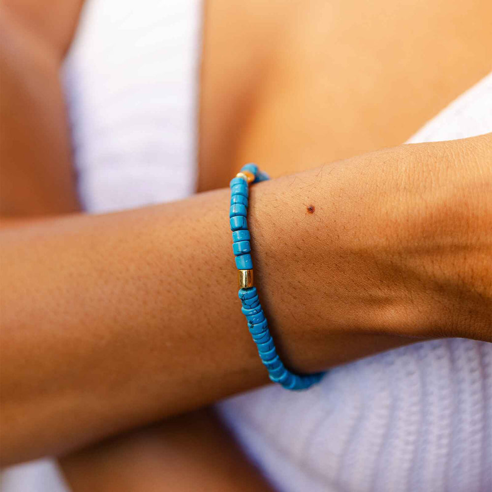 Turquoise Bead Stretch Bracelet 2