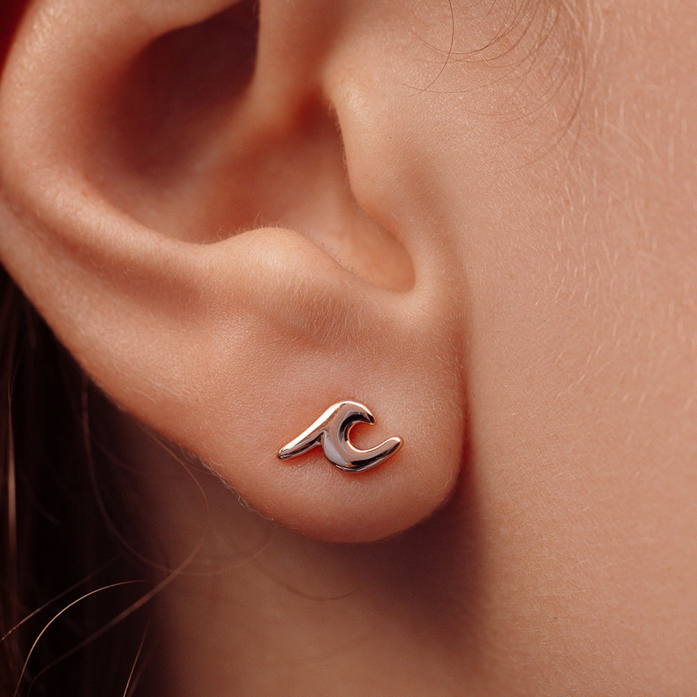 Wave Stud Earrings 4