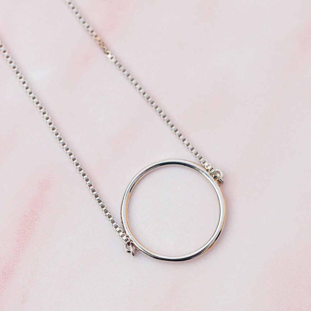 Circle Choker 4