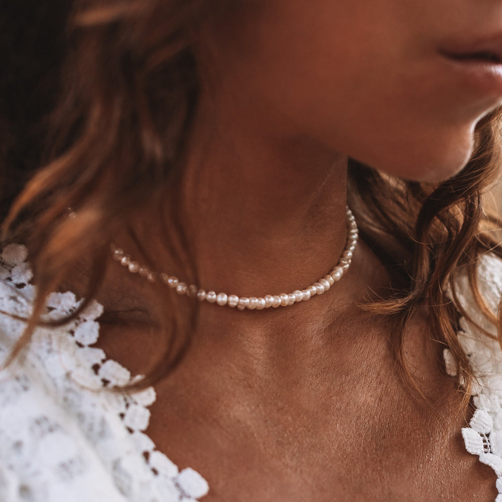 Bitty Freshwater Pearl Choker 3